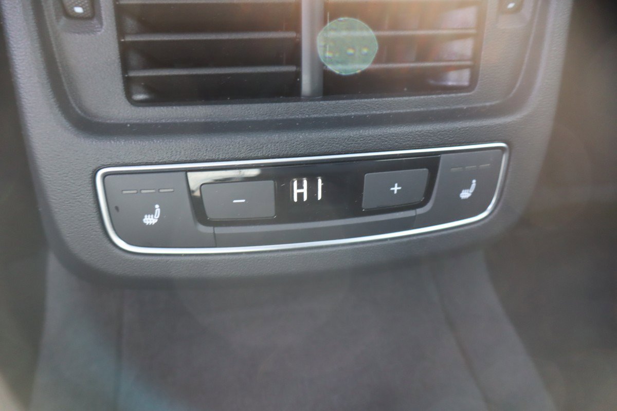 Used 2023 Audi e-tron GT Premium Plus w/ Executive Package image 18