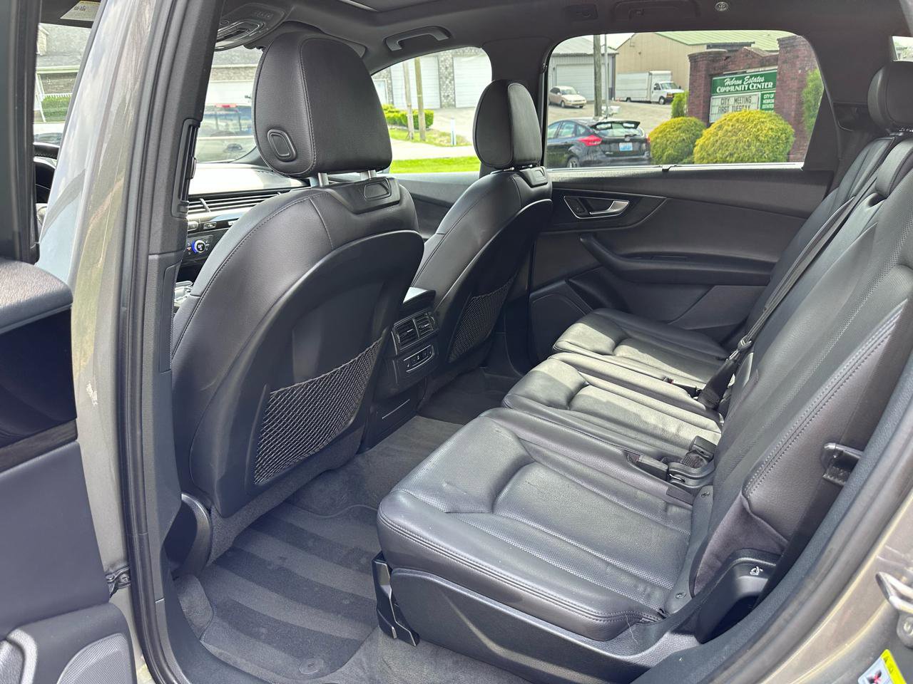 Used 2017 Audi Q7 2.0T Premium Plus w/ Premium Plus Package AWD/4WD image 17