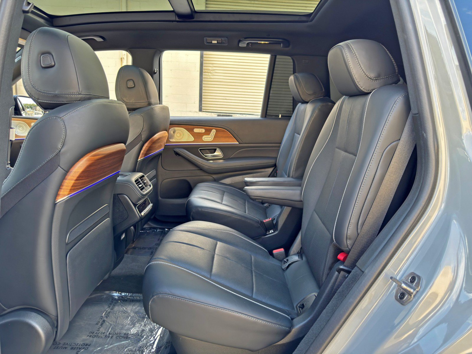 Used 2024 Mercedes-Benz GLS 580 4MATIC image 53