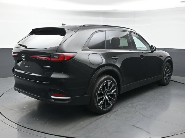 Certified 2025 MAZDA CX-70 Plug-In Hybrid w/ Premium Plus AWD/4WD image 5
