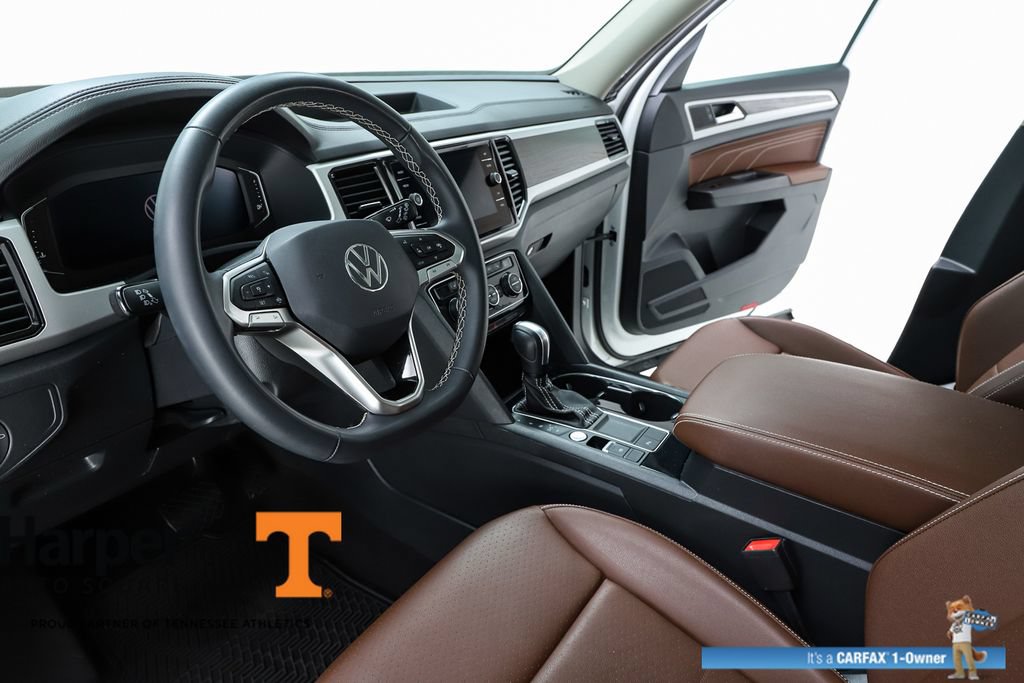 Used 2023 Volkswagen Atlas SE w/ Panoramic Sunroof Package FWD image 19