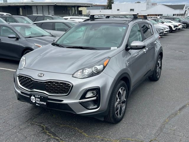 Certified 2022 Kia Sportage EX w/ EX Technology Package image 3