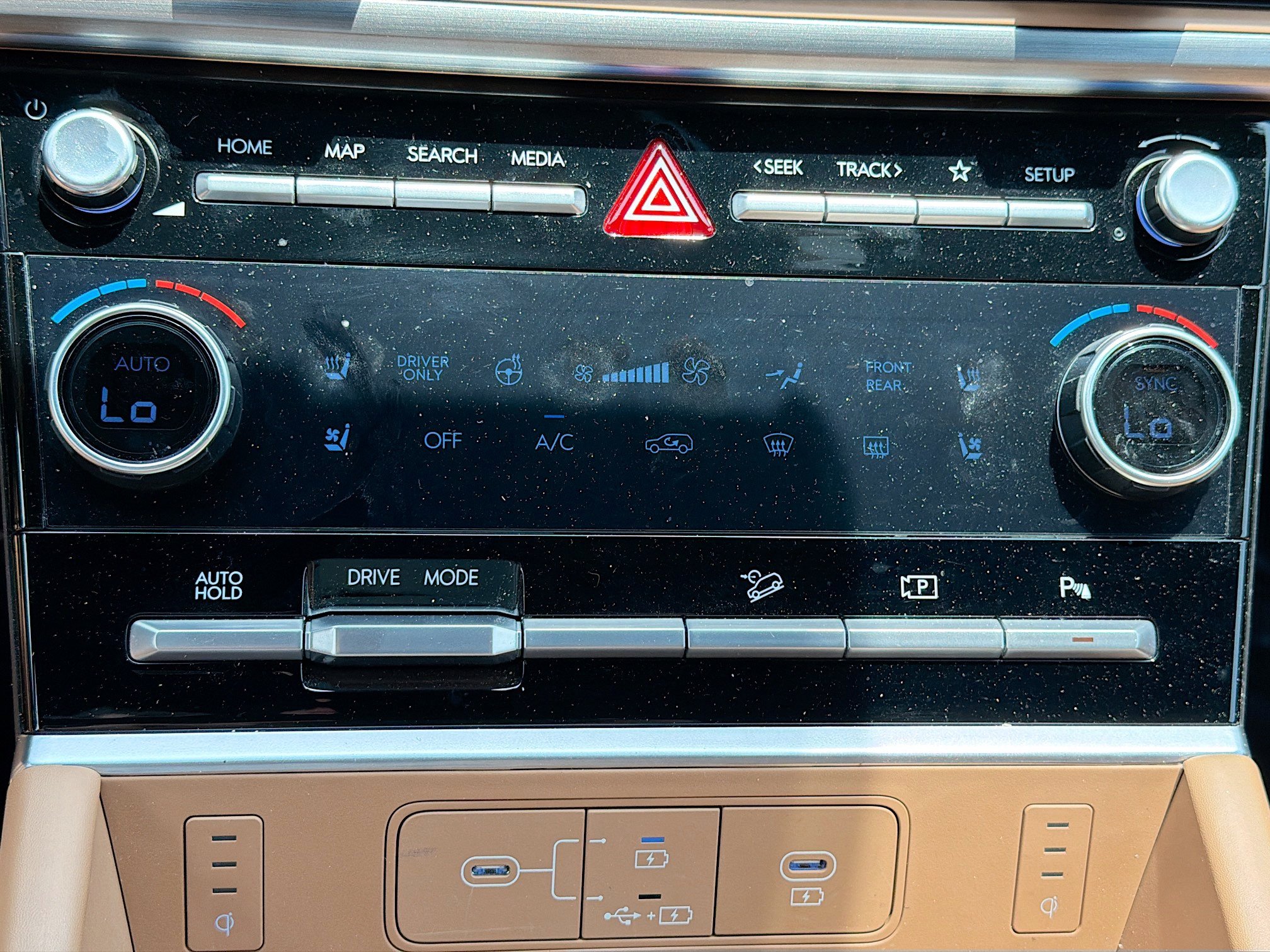 Used 2026 Hyundai Santa Fe Limited FWD image 35