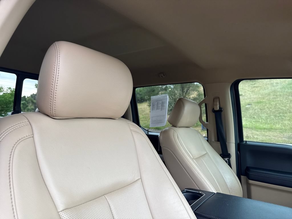 Certified 2020 Ford F350 Lariat w/ Lariat Ultimate Package AWD/4WD image 32