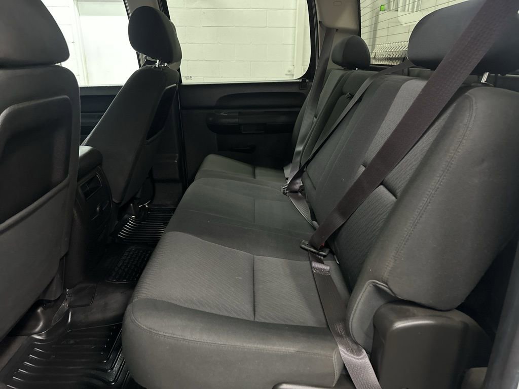 Used 2014 Chevrolet Silverado 2500 LT AWD/4WD image 31
