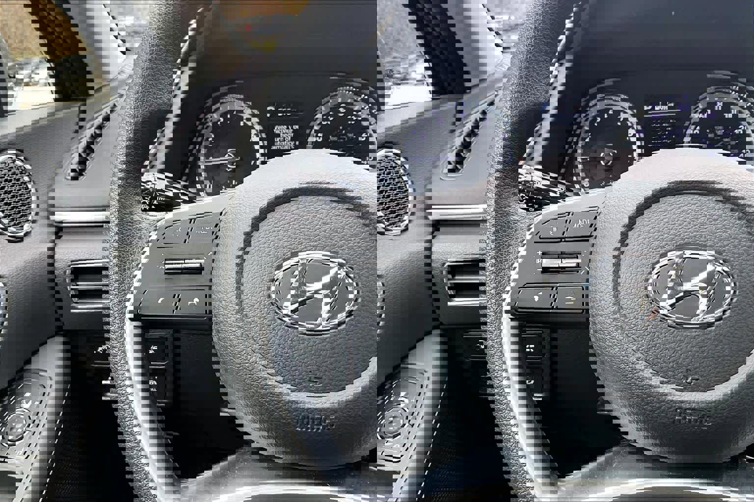 Used 2023 Hyundai Sonata SEL image 23