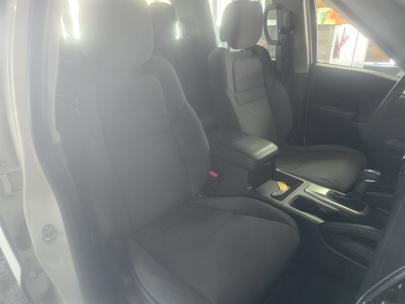 Used 2022 Nissan Frontier S image 14