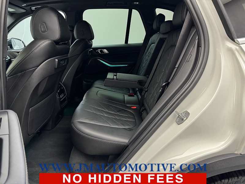 Used 2023 BMW X5 xDrive40i w/ Premium Package AWD/4WD image 15