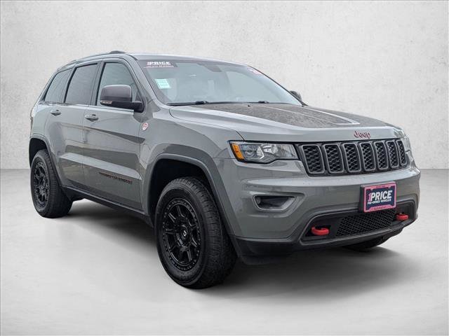 Used 2020 Jeep Grand Cherokee Trailhawk AWD/4WD image 3
