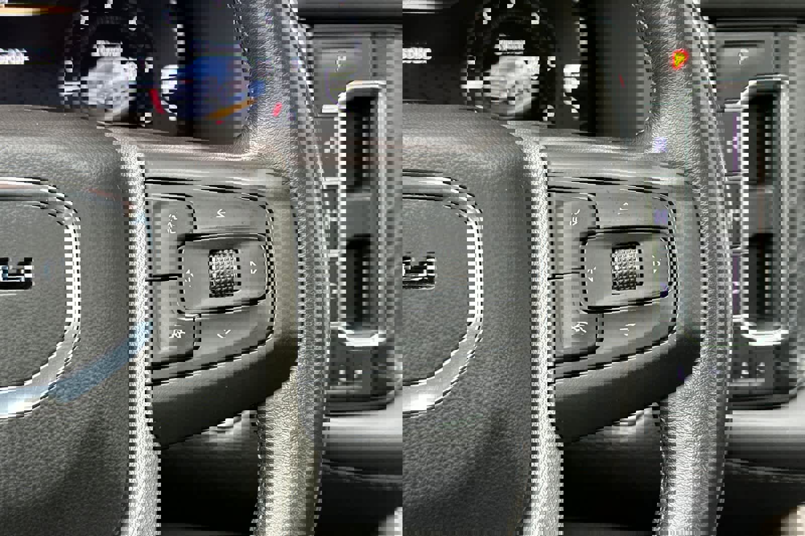 Used 2022 GMC Yukon Denali image 29