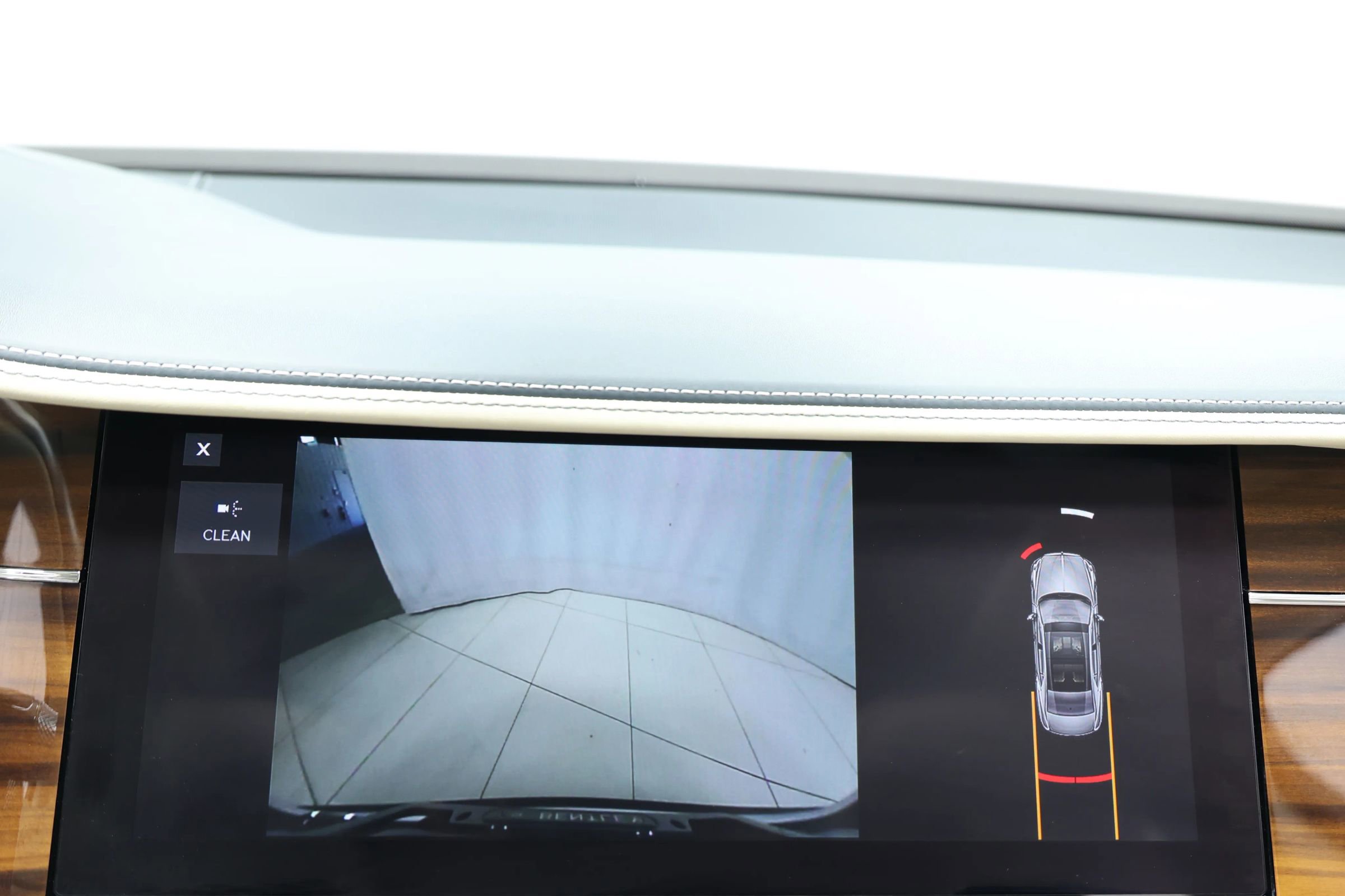 Used 2020 Bentley Flying Spur W12 w/ First Edition Specification image 38