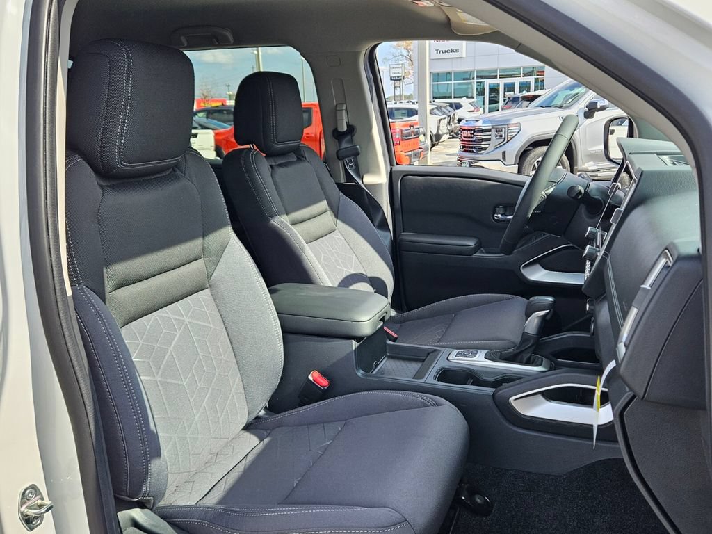New 2026 Nissan Frontier SV w/ SV Convenience Package AWD/4WD image 14