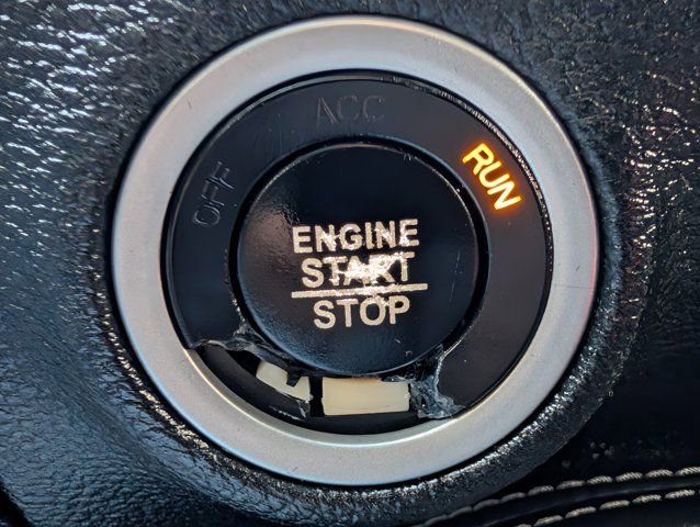 Used 2023 Dodge Challenger SXT image 23