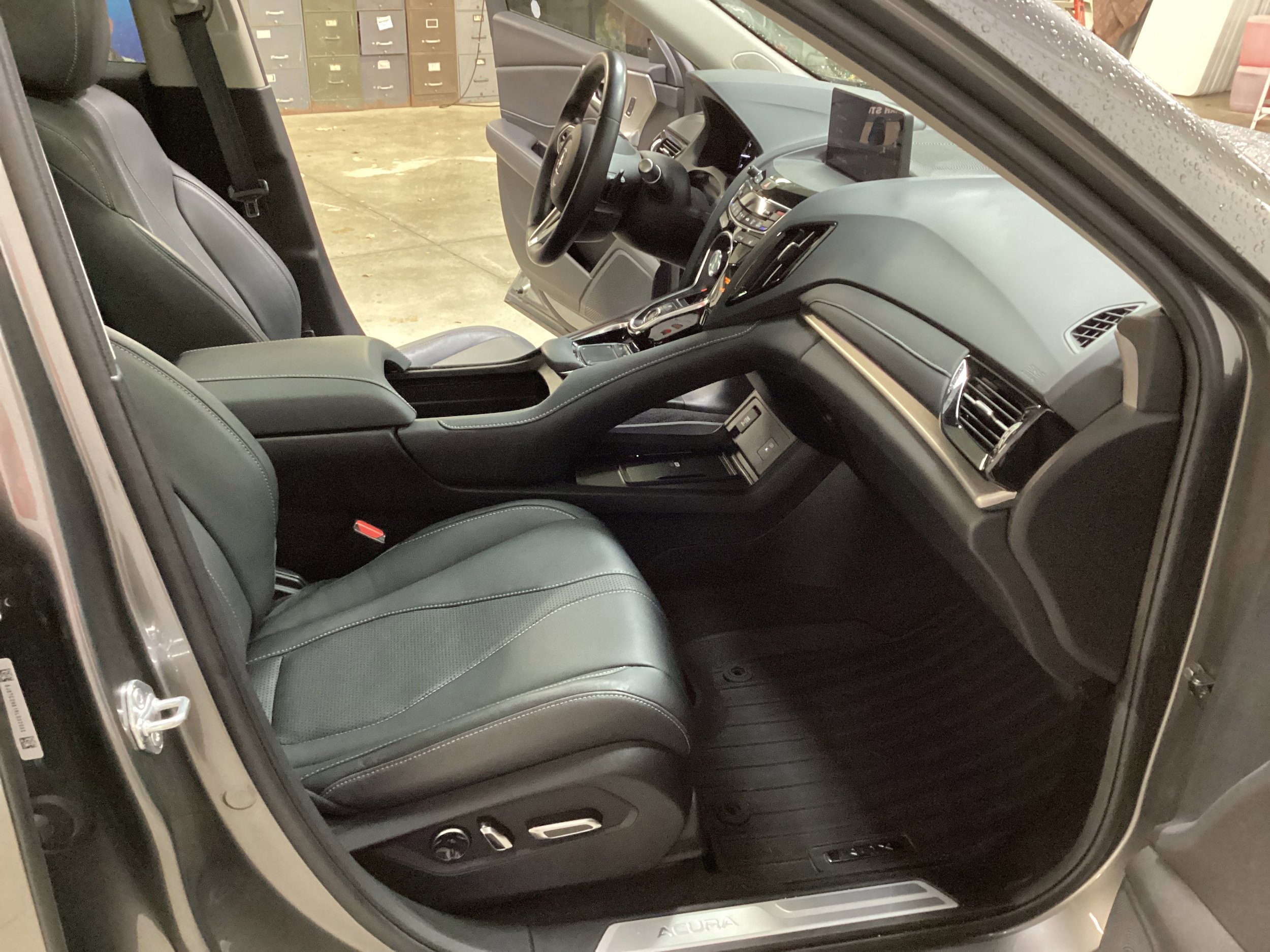 Used 2024 Acura RDX SH-AWD w/ Technology Package image 34
