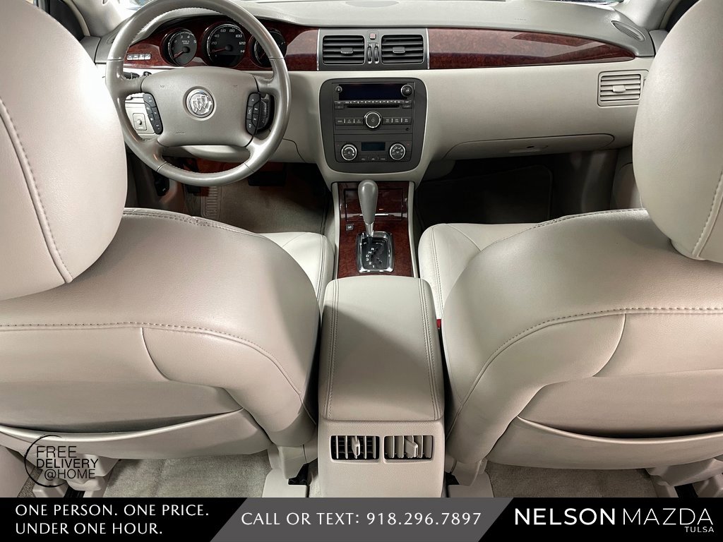Used 2011 Buick Lucerne CXL image 41