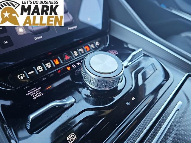 Used 2024 Jeep Grand Wagoneer L Series II w/ Quick Order Packagew 28T AWD/4WD image 16