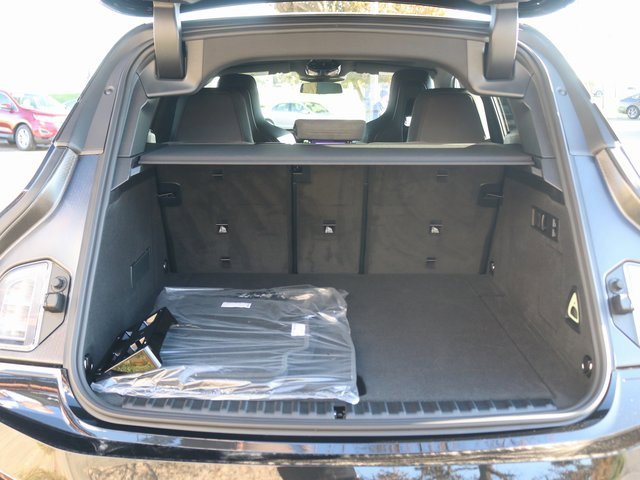 New 2026 BMW iX xDrive60 w/ M Sport Package image 28