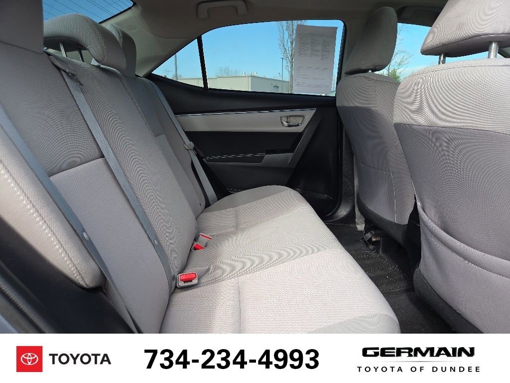 Used 2014 Toyota Corolla LE FWD image 18