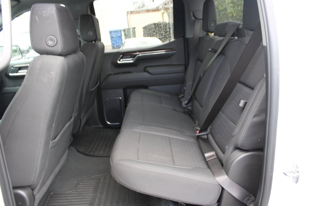 Used 2024 GMC Sierra 1500 Elevation image 25