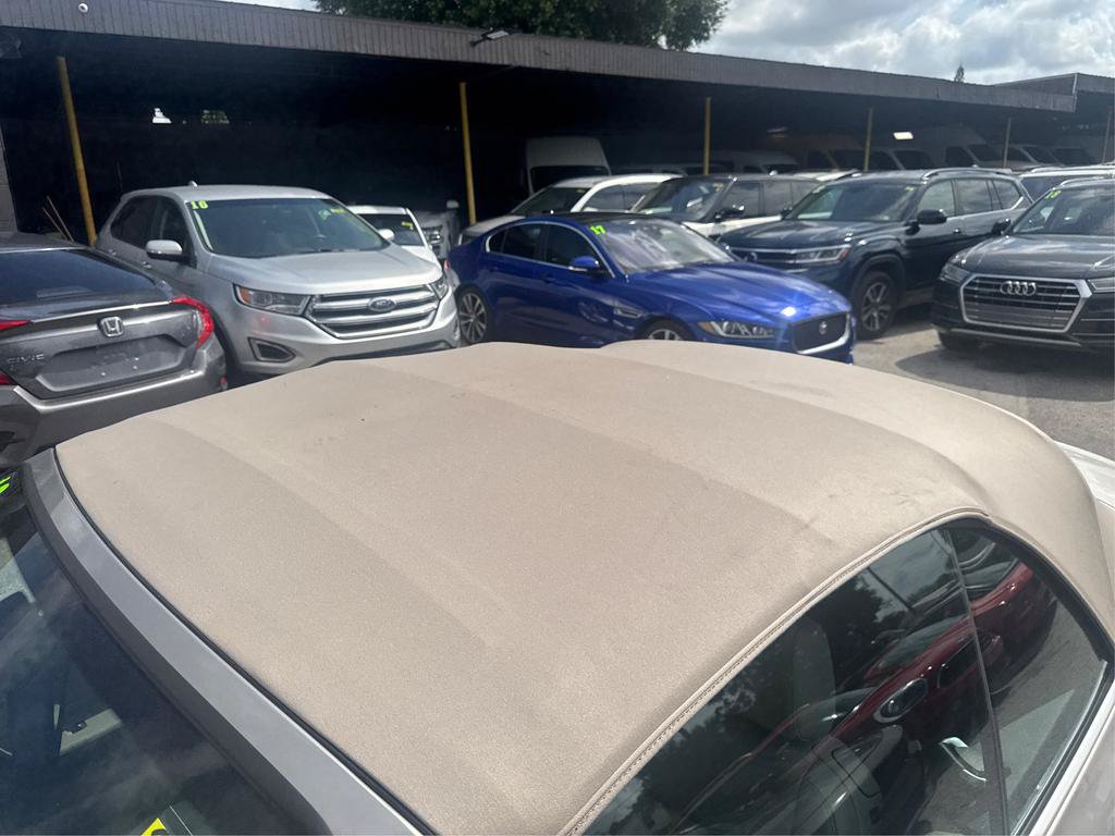 Used 2010 BMW 128i Convertible RWD image 10