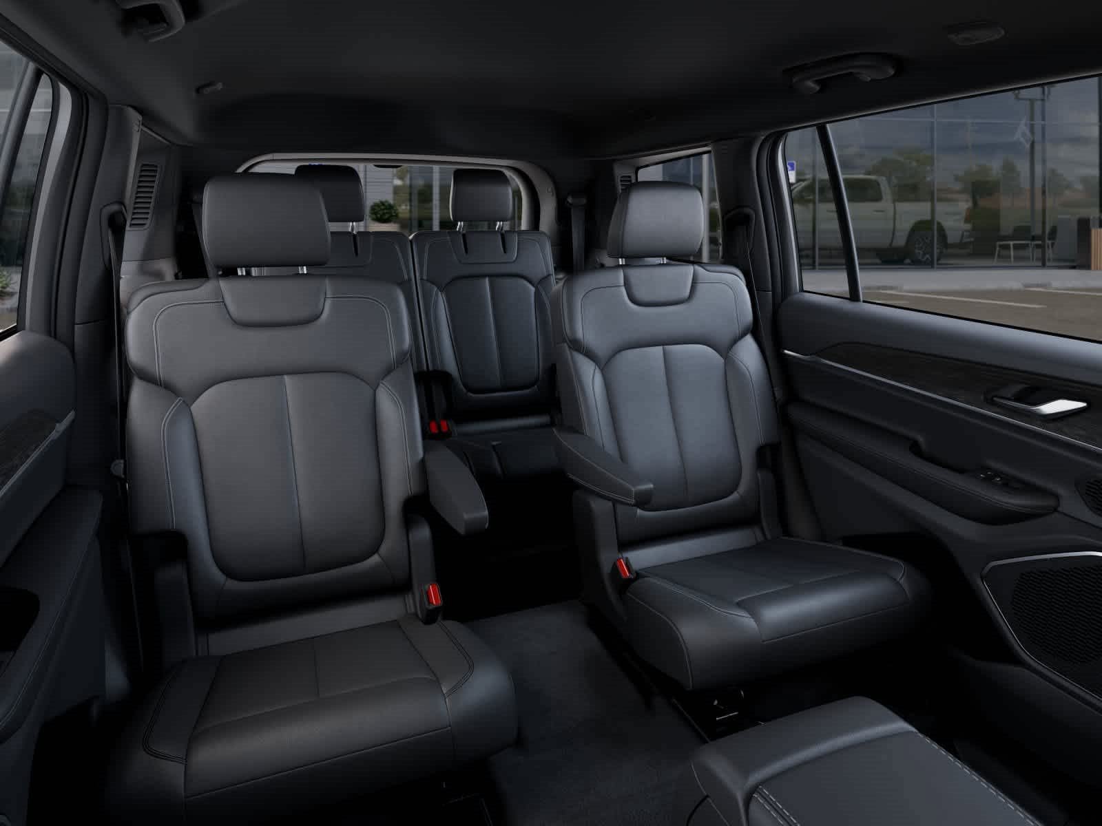 New 2026 Jeep Grand Cherokee L Limited AWD/4WD image 15