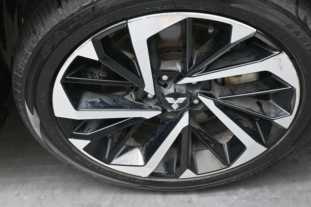 Used 2024 Mitsubishi Outlander SE FWD image 36