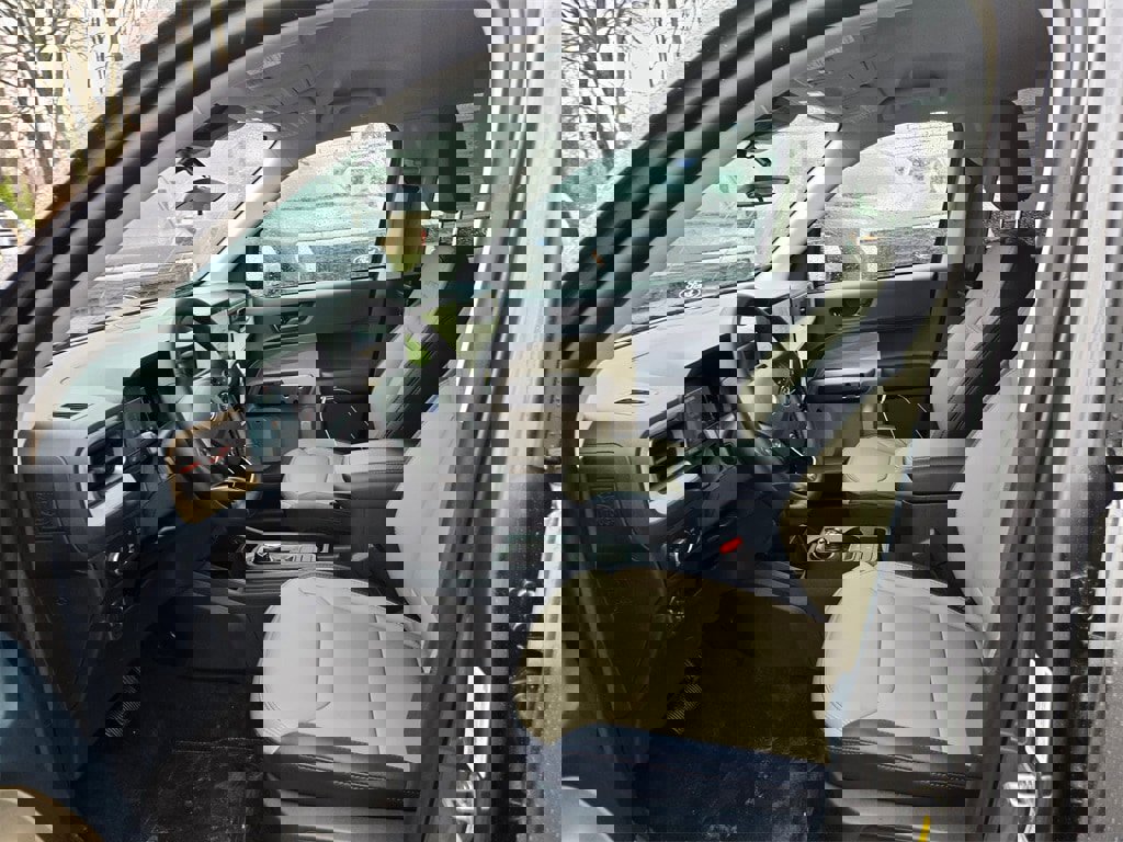 New 2026 Ford Maverick Lariat w/ 4K Tow Package image 12