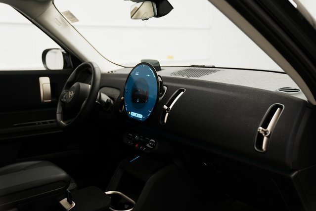 Used 2025 MINI Cooper Countryman S image 17
