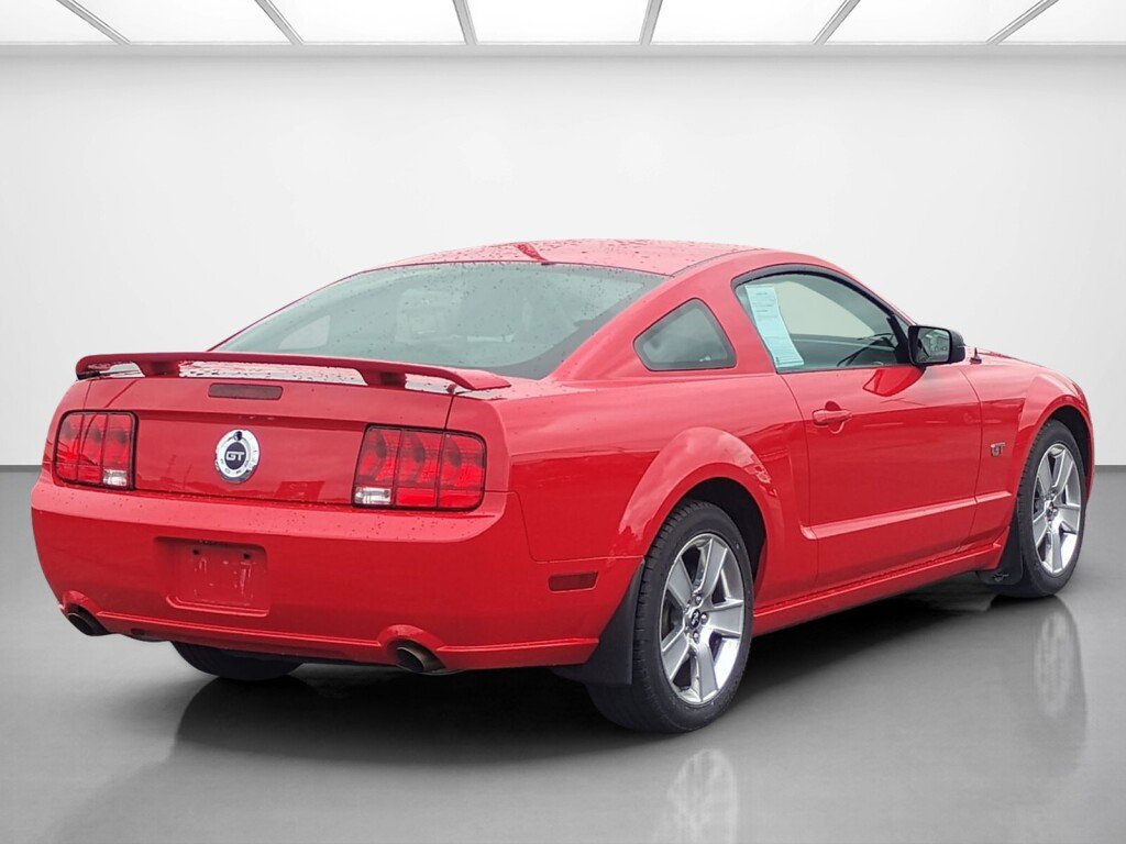 Used 2006 Ford Mustang GT Premium RWD image 5