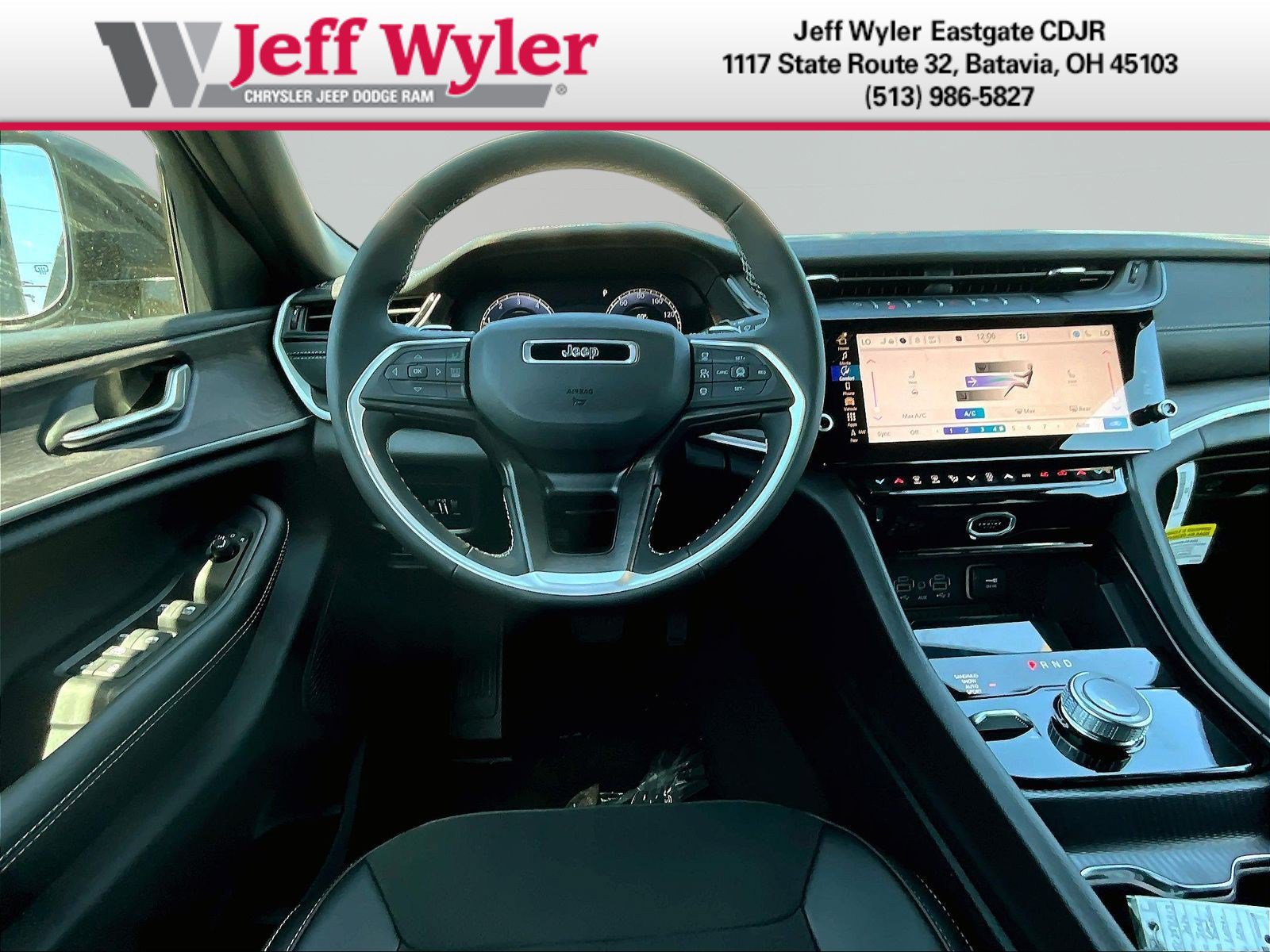 New 2026 Jeep Grand Cherokee Altitude AWD/4WD image 9