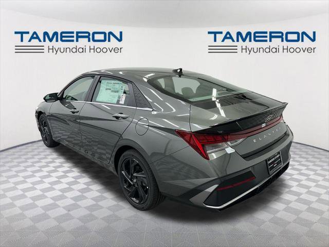 New 2026 Hyundai Elantra SEL Sport image 3