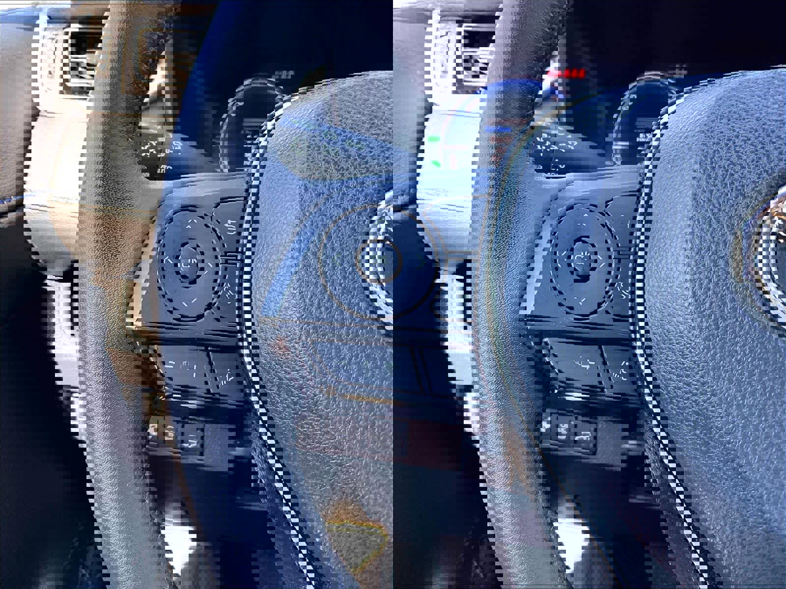 Used 2023 Toyota RAV4 XSE image 23