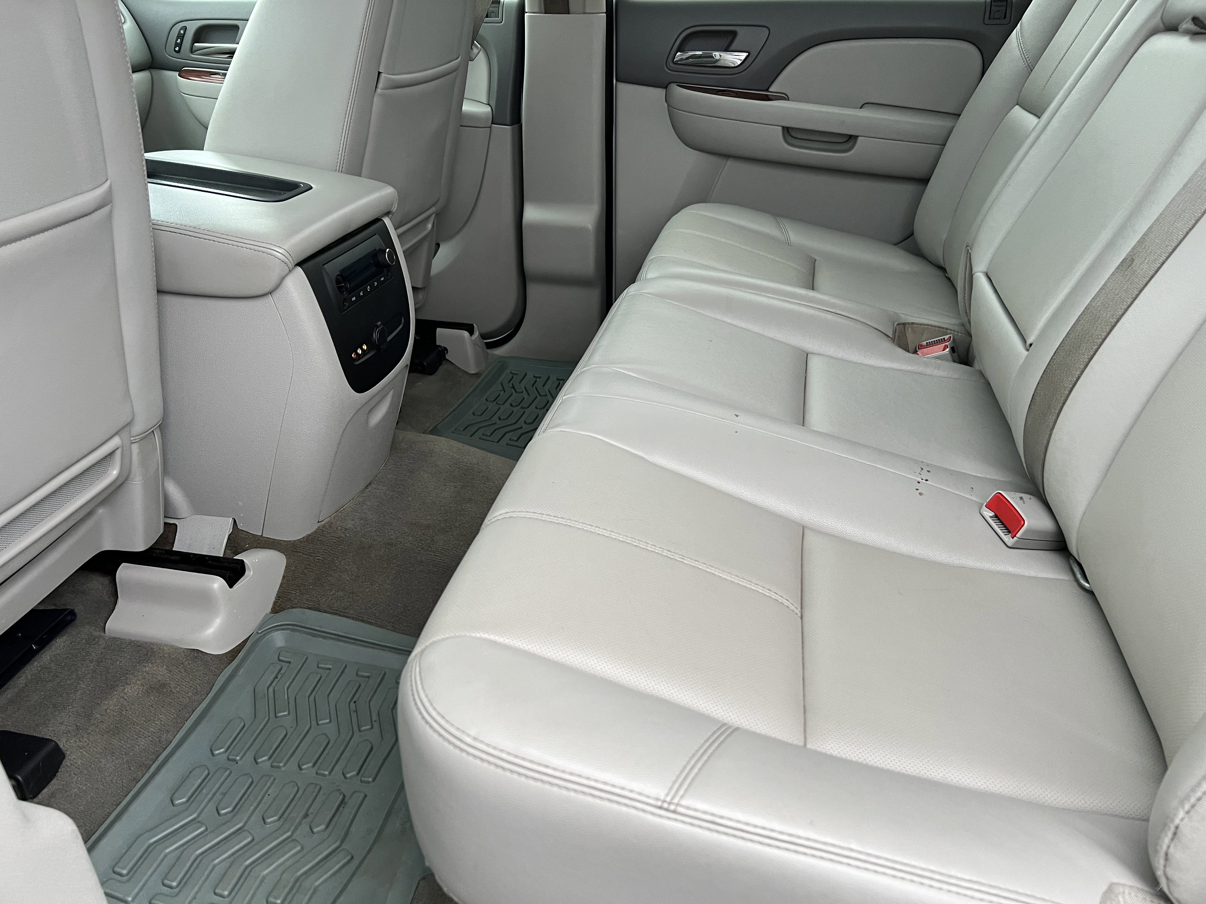 Used 2012 Chevrolet Silverado 2500 LTZ image 19