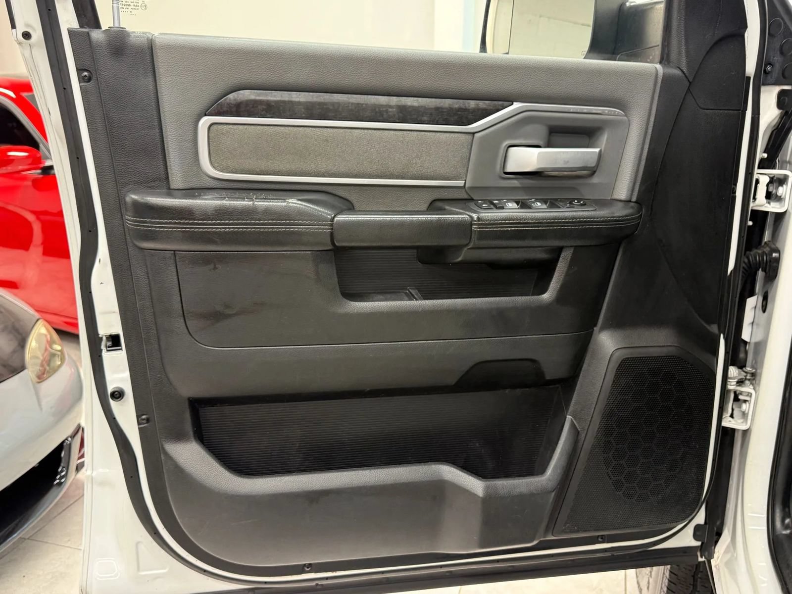 Used 2019 RAM 2500 Big Horn AWD/4WD image 17