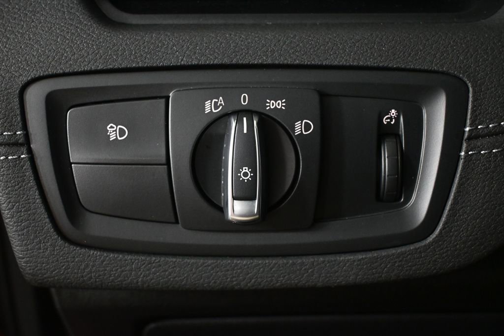 Used 2021 BMW X2 sDrive28i w/ Convenience Package image 9