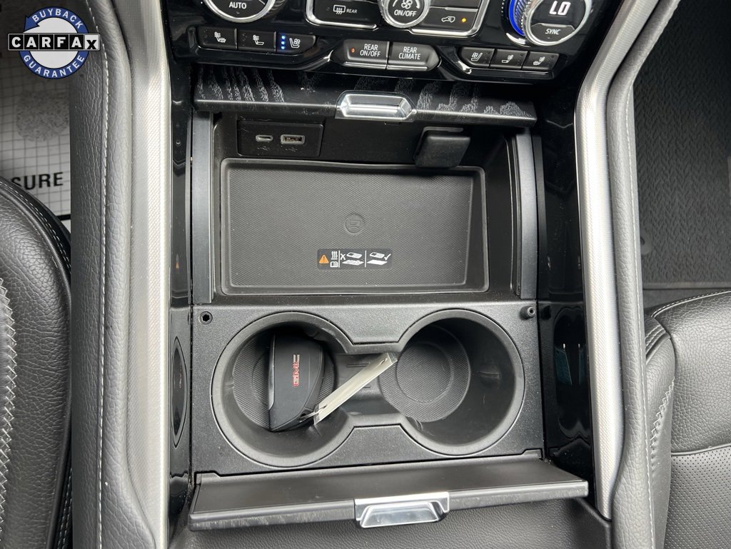 Used 2023 GMC Yukon Denali image 19