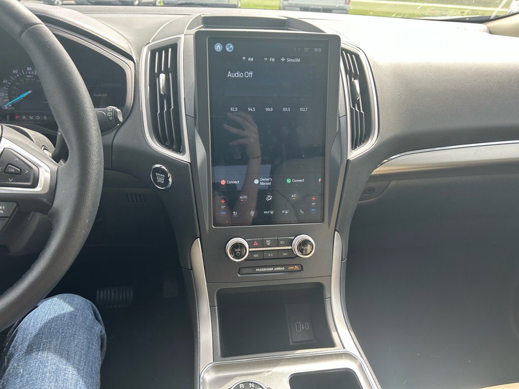 Used 2022 Ford Edge SEL w/ Convenience Package image 27