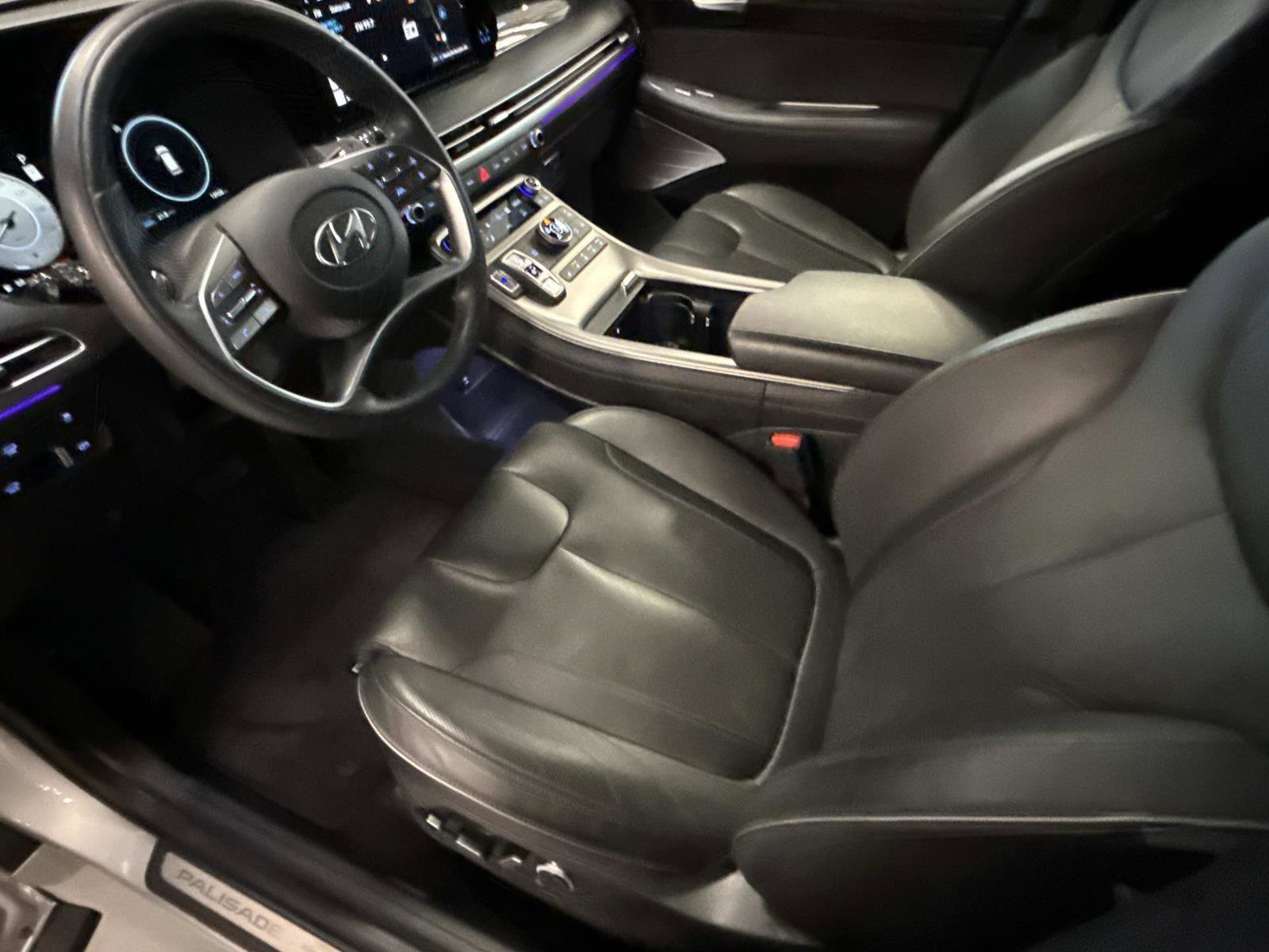 Used 2024 Hyundai Palisade Calligraphy image 23