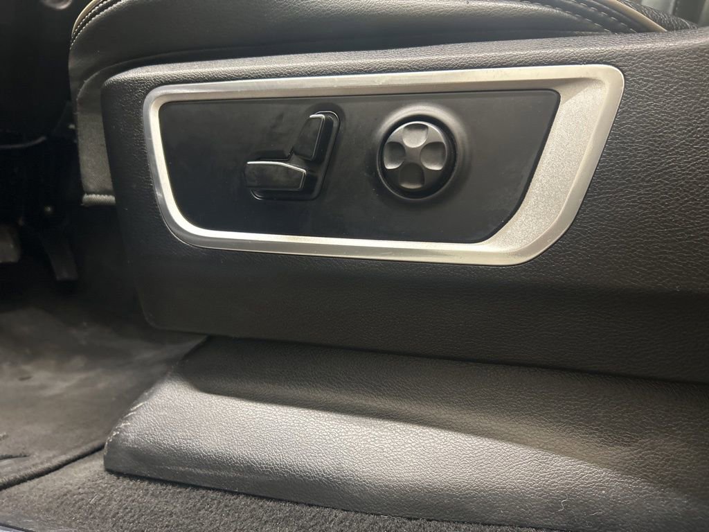 Used 2019 RAM 1500 Laramie image 25