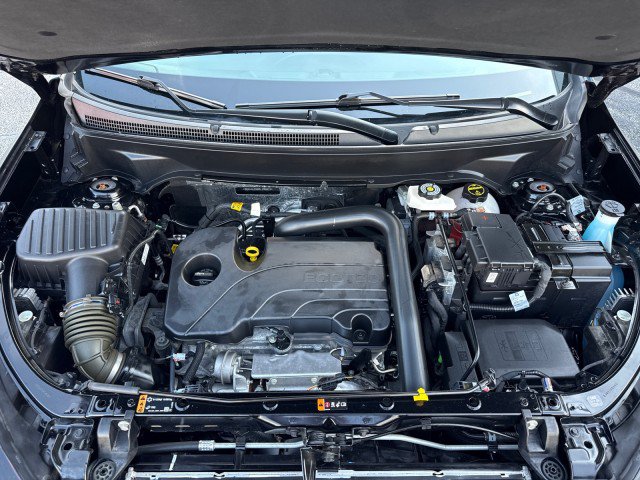 Used 2024 Chevrolet Equinox LT w/ LPO, Floor Liner Package FWD image 32