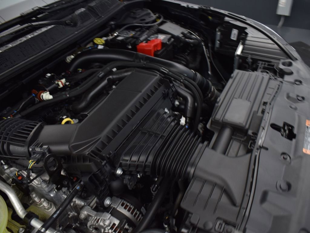 New 2025 Lincoln Corsair Reserve w/ Equipment Group 202A image 22