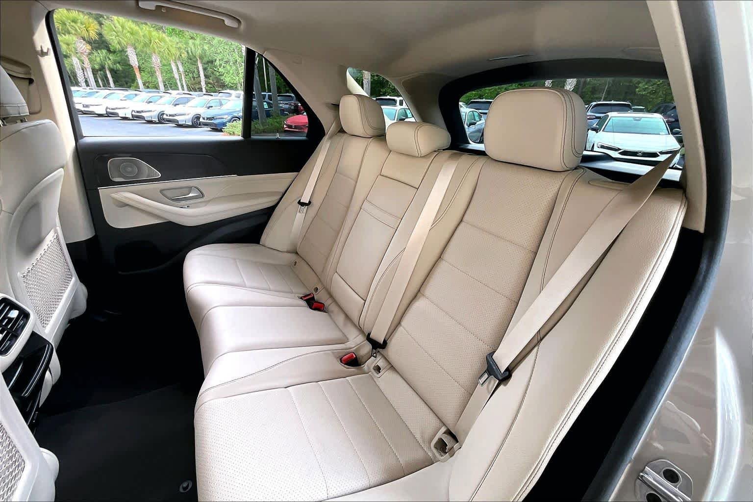 Used 2023 Mercedes-Benz GLE 350 4MATIC w/ Premium Package image 20