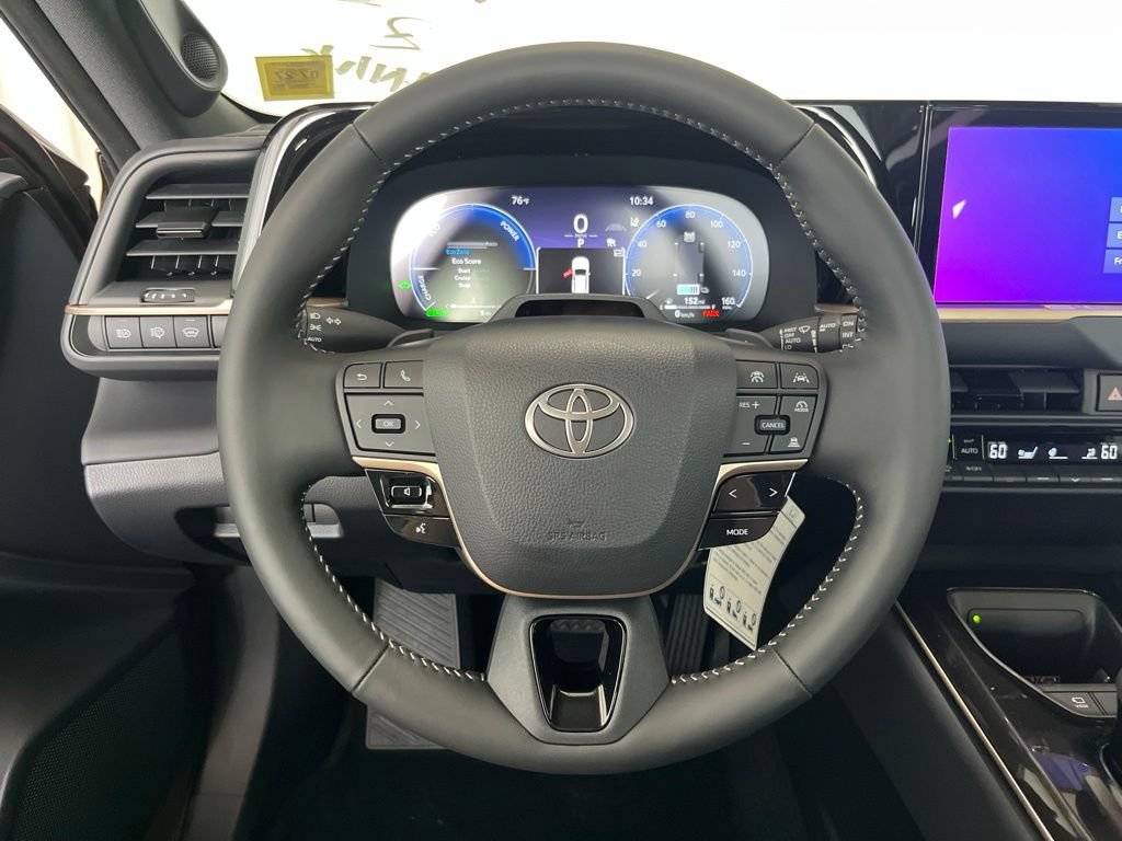 New 2026 Toyota Crown Signia AWD/4WD image 6