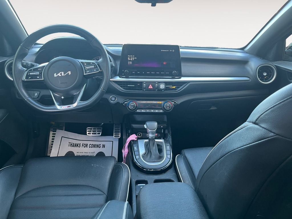 Used 2024 Kia Forte GT-Line w/ GT-Line Premium Package image 10