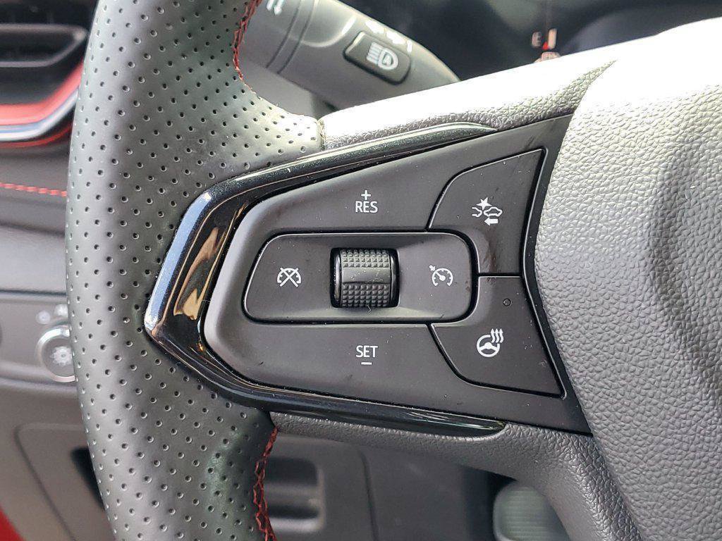Used 2024 Chevrolet TrailBlazer RS AWD/4WD image 9