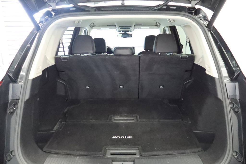 Used 2024 Nissan Rogue SL image 20