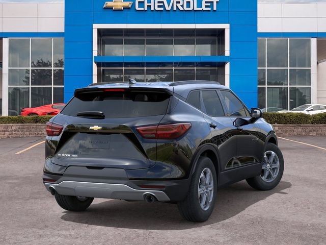 New 2026 Chevrolet Blazer LT w/ Convenience Package AWD/4WD image 4