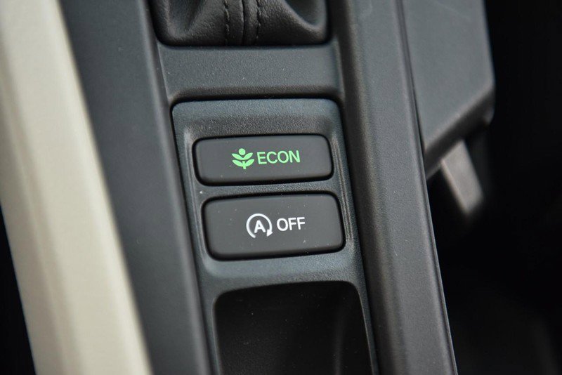 New 2025 Honda Accord SE image 15