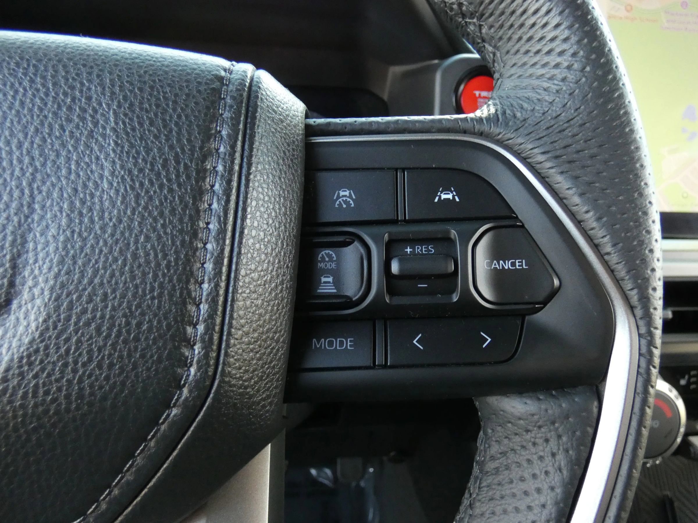 Used 2025 Toyota Tacoma TRD Off-Road image 64