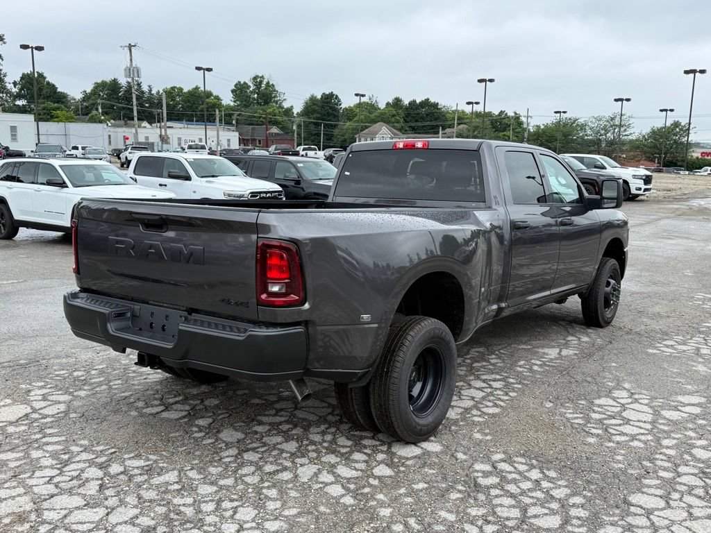 New 2026 RAM 3500 Tradesman AWD/4WD image 6